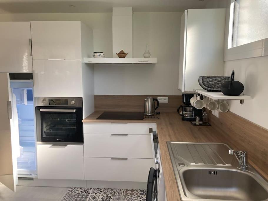 Le Gite Marie-Galante : Belle Maison D'Hotes Avec Acces Piscine En Ete Lanmeur Luaran gambar
