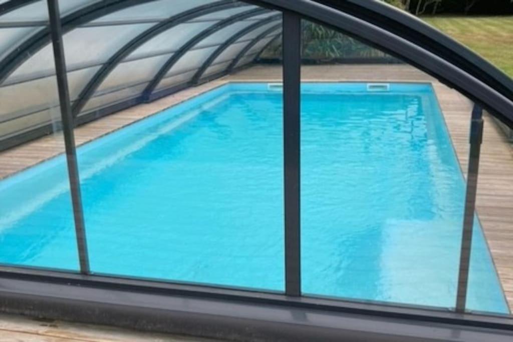 Le Gite Marie-Galante : Belle Maison D'Hotes Avec Acces Piscine En Ete Lanmeur Luaran gambar